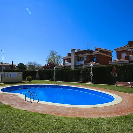Casa Bruselas Planet Costa Dorada * Cambrils